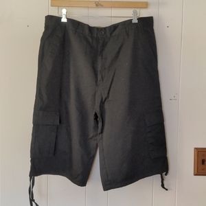 ROK black cargo shorts size 38